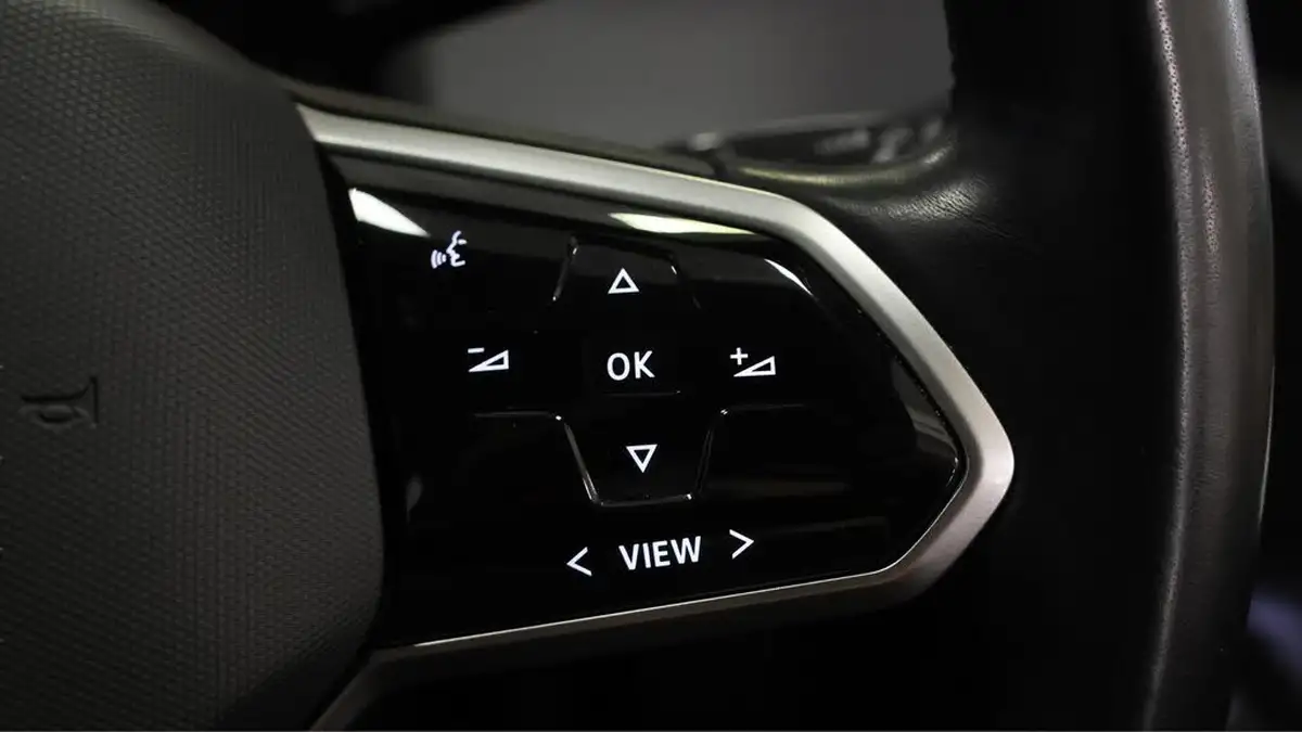 2023-volkswagen-id3-e-life-204ps-58kwh-pro-performance-big-22