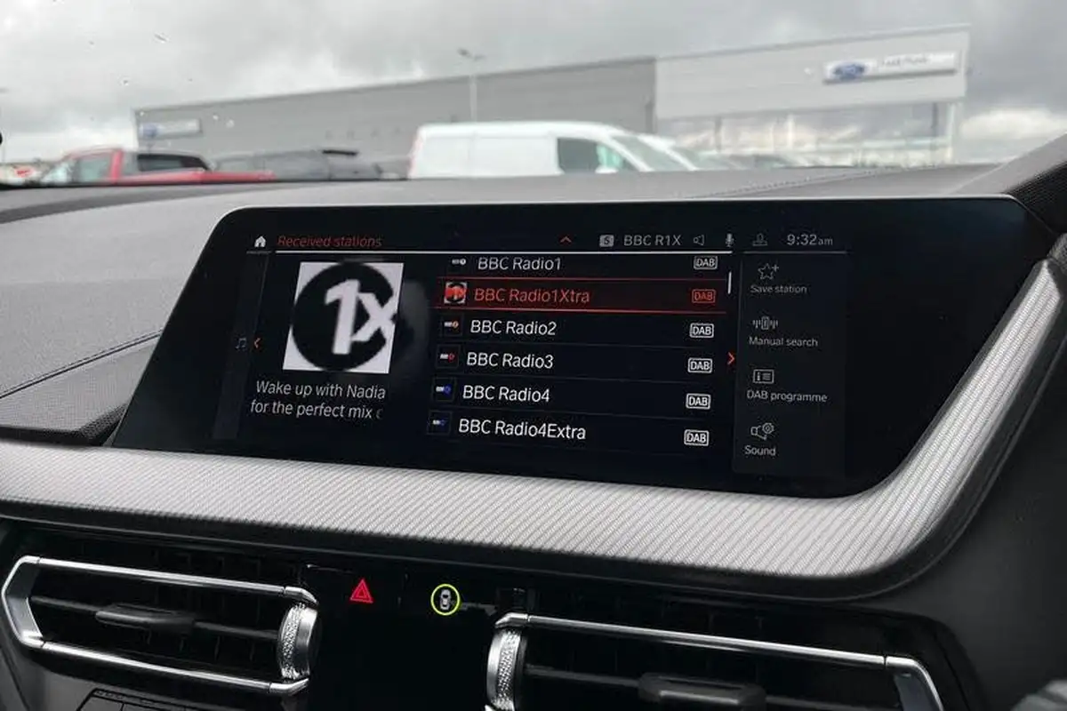 2022-bmw-1-series-15-118i-m-sport-lcp-dct-big-27
