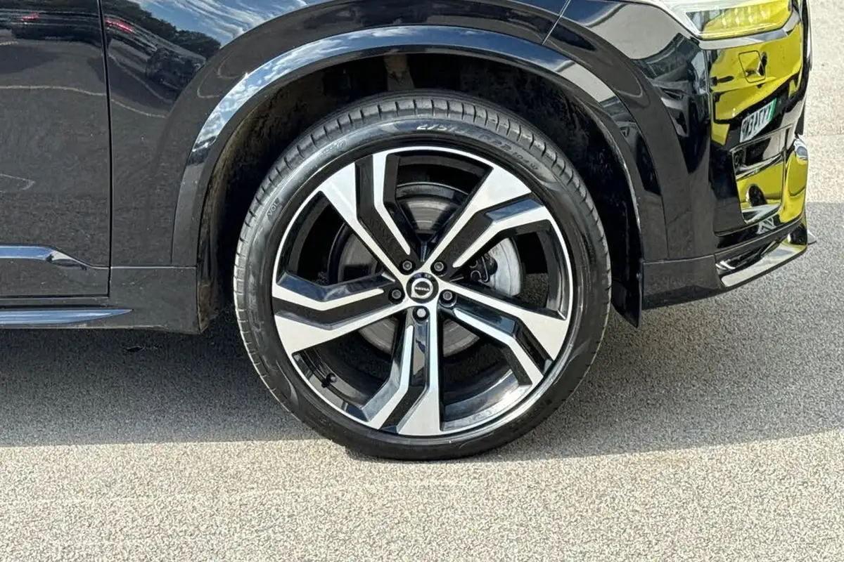 2019-volvo-xc90-20td-b5-r-design-pro-big-4