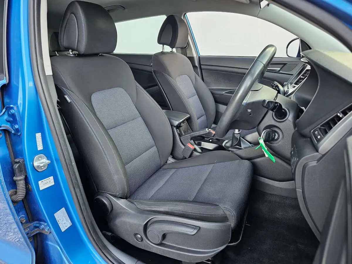 2015-hyundai-tucson-17crdi-blue-drive-se-nav-big-5