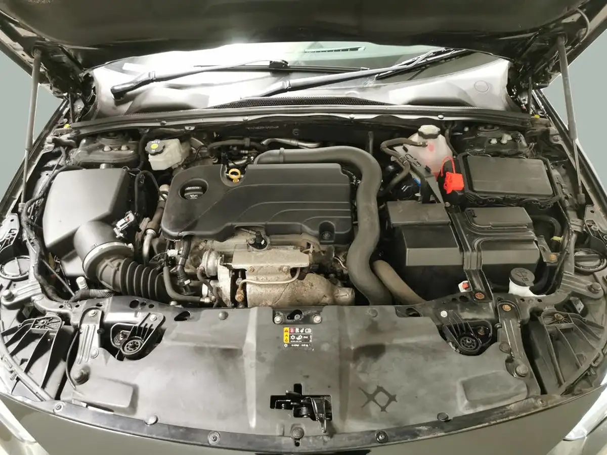2019-vauxhall-insignia-grand-sport-15-turbo-sri-vx-line-nav-ss-big-42