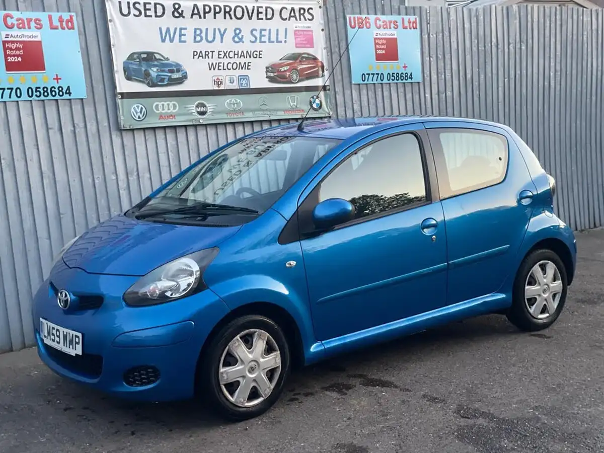 2009-toyota-aygo-10-aygo-blue-5d-mmt-big-7