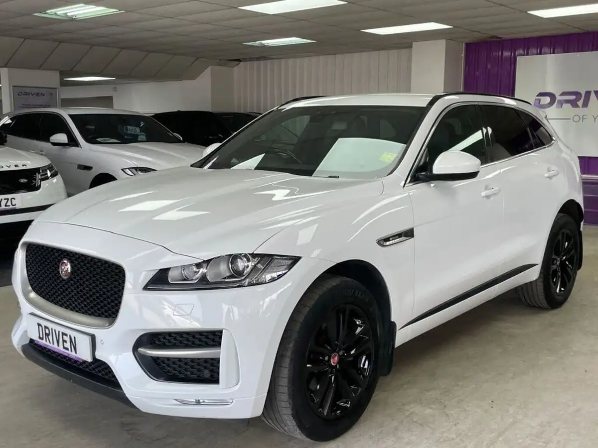 2018-jaguar-f-pace-20-i4d-r-sport-180ps-awd-auto-big-7