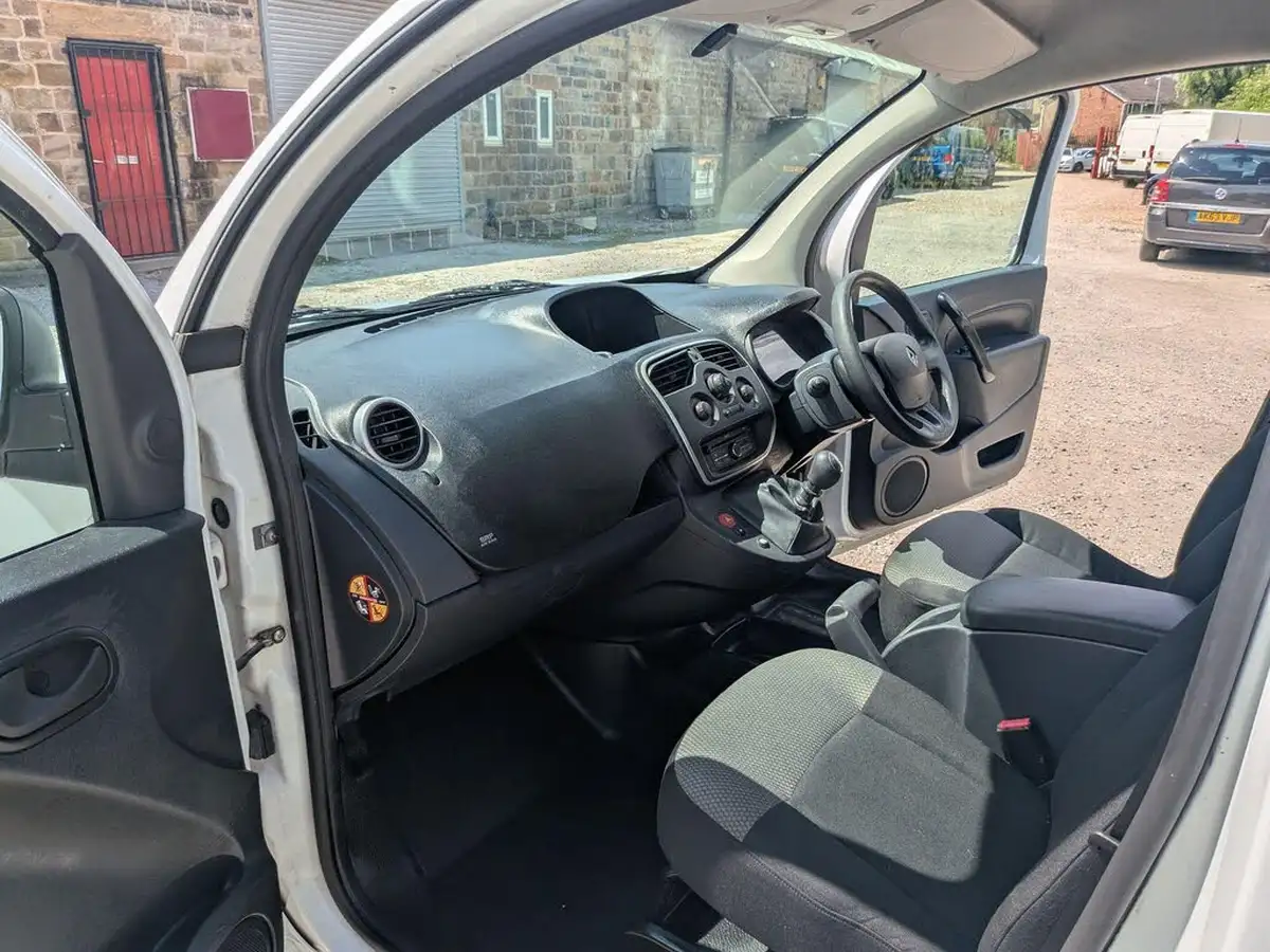 2017-renault-kangoo-maxi-15td-ll21-energy-dci-110-maxi-business-eu6-panel-1461cc-big-12