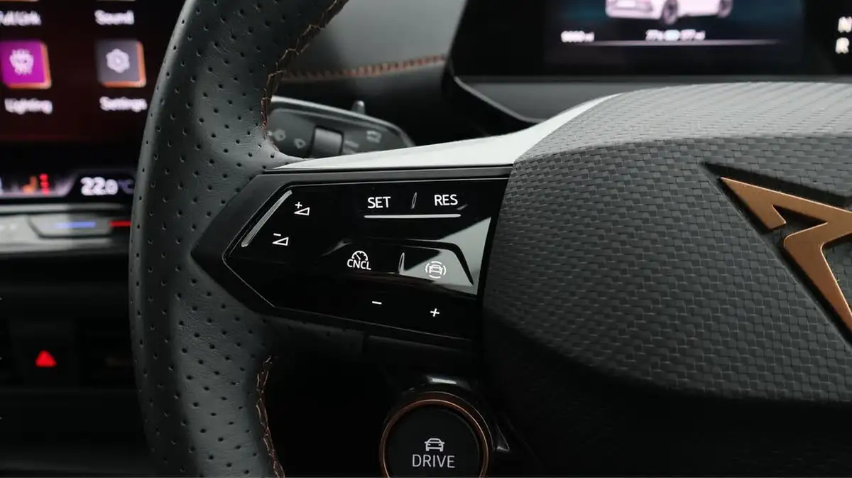 2024-cupra-born-e-v2-edition-big-23