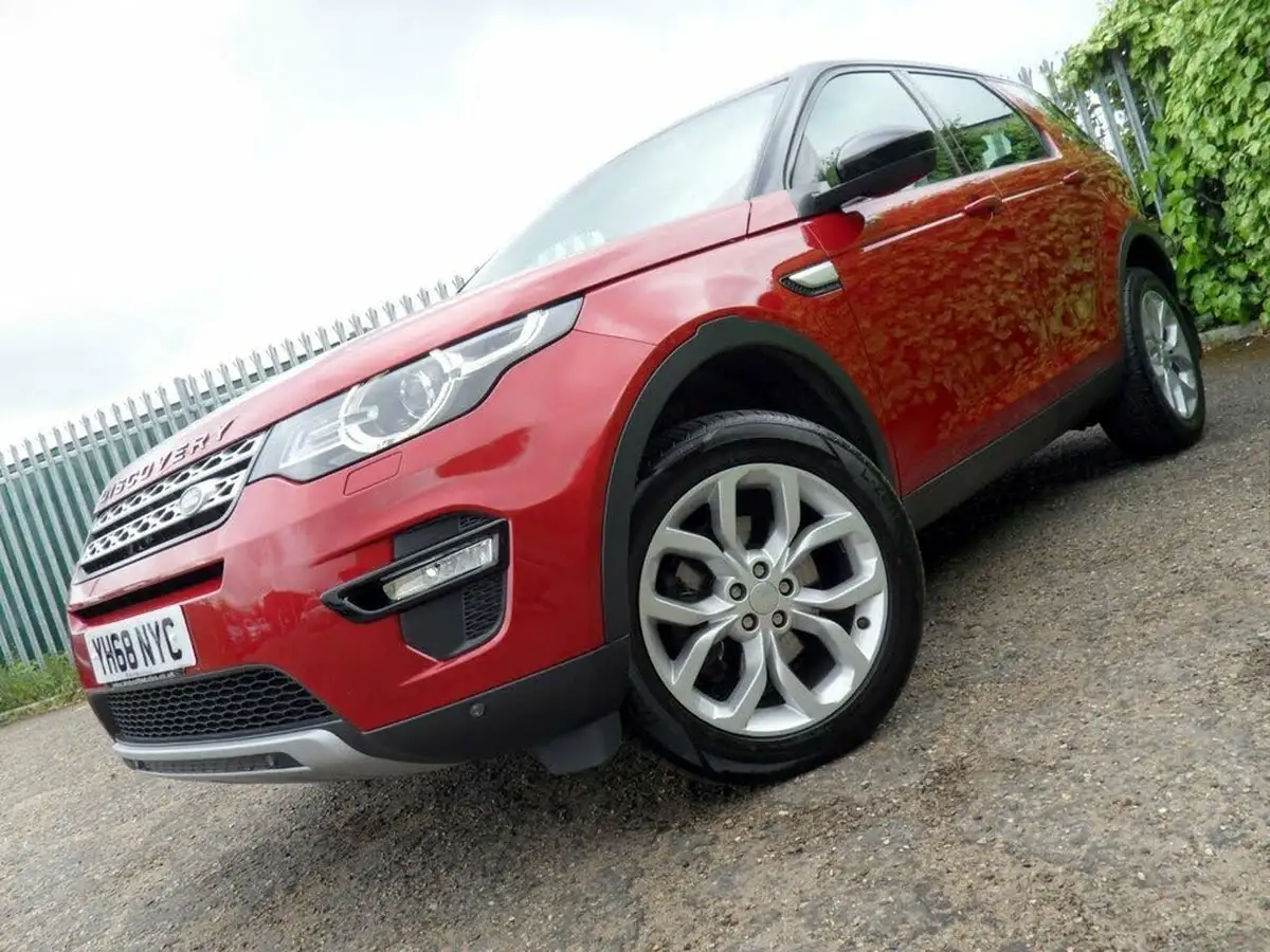 2018-land-rover-discovery-sport-20td4-hse-180ps-auto-big-10