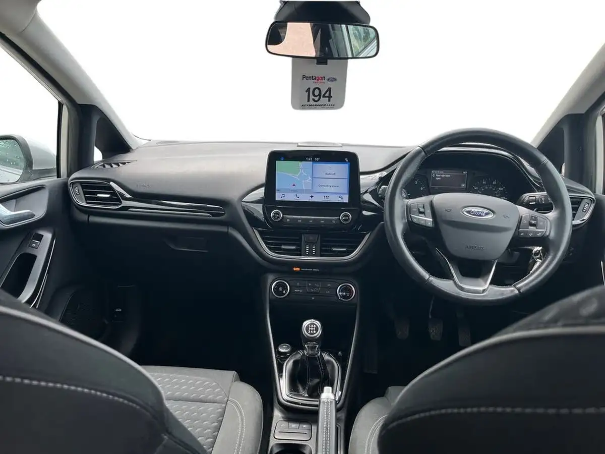 2017-ford-fiesta-11-ti-vct-zetec-5d-big-7