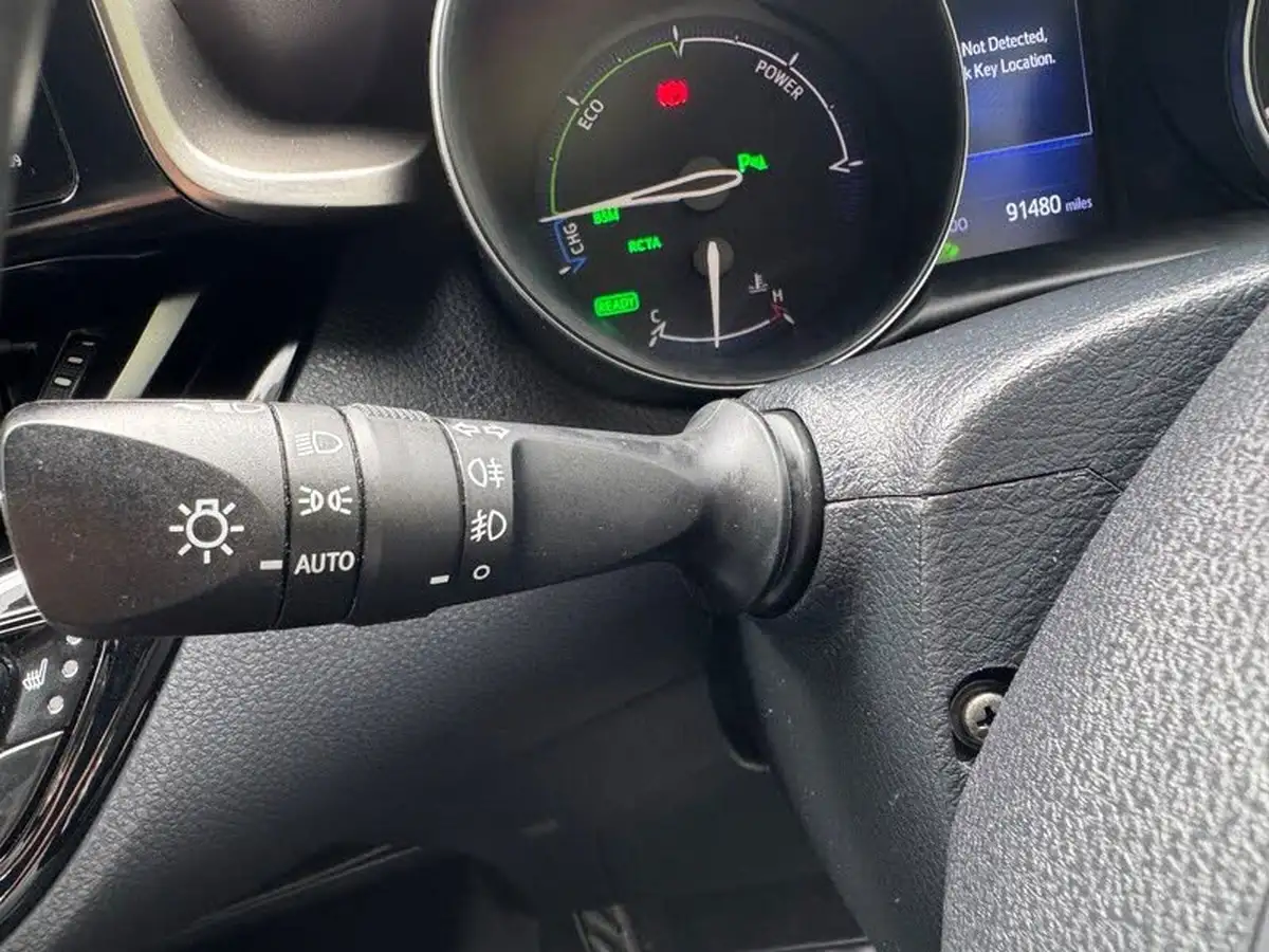 2019-toyota-c-hr-18-vvt-i-excel-big-38