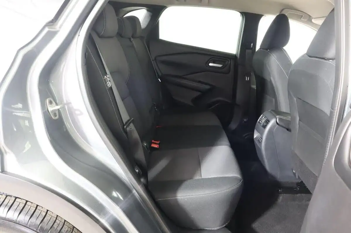 2022-nissan-qashqai-13-dig-t-n-connecta-160ps-auto-big-13