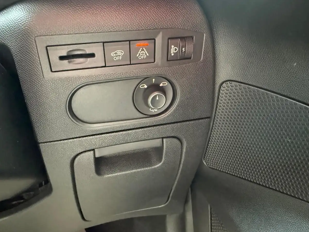 2019-ds-ds-3-crossback-12-puretech-performance-line-155ps-eat8-big-72