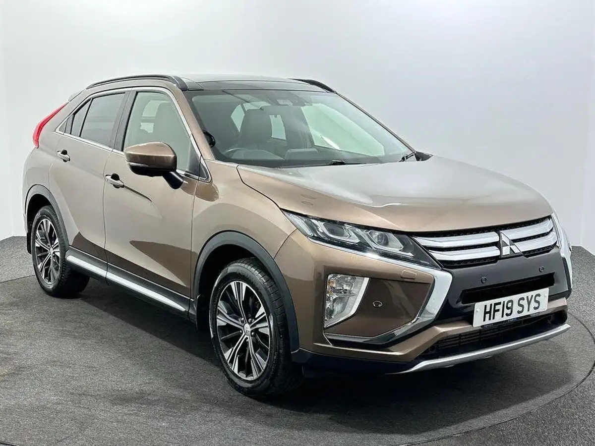 2018-mitsubishi-eclipse-cross-15-4-auto-big-0