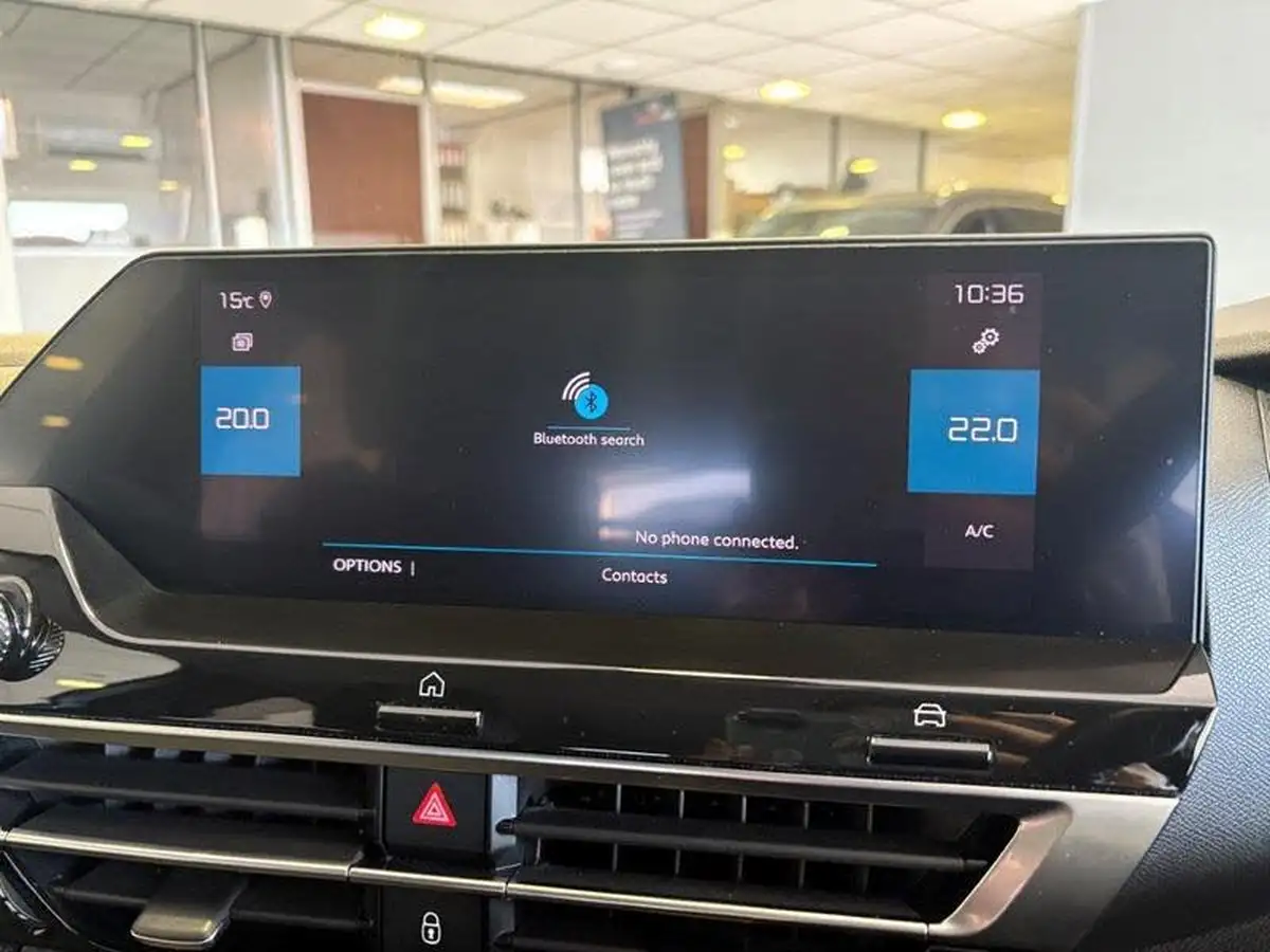 2021-citroen-c4-12-puretech-shine-130ps-eat8-big-27