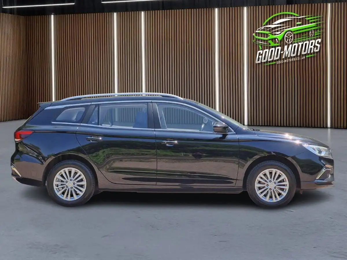 2021-mg-mg5-e-exclusive-ev-big-10