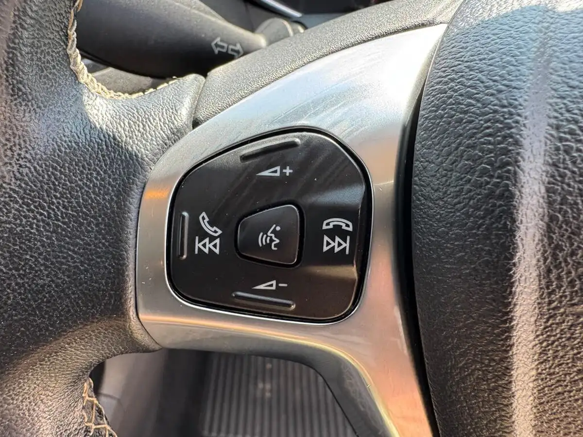 2016-ford-fiesta-15tdci-titanium-econetic-5d-big-46
