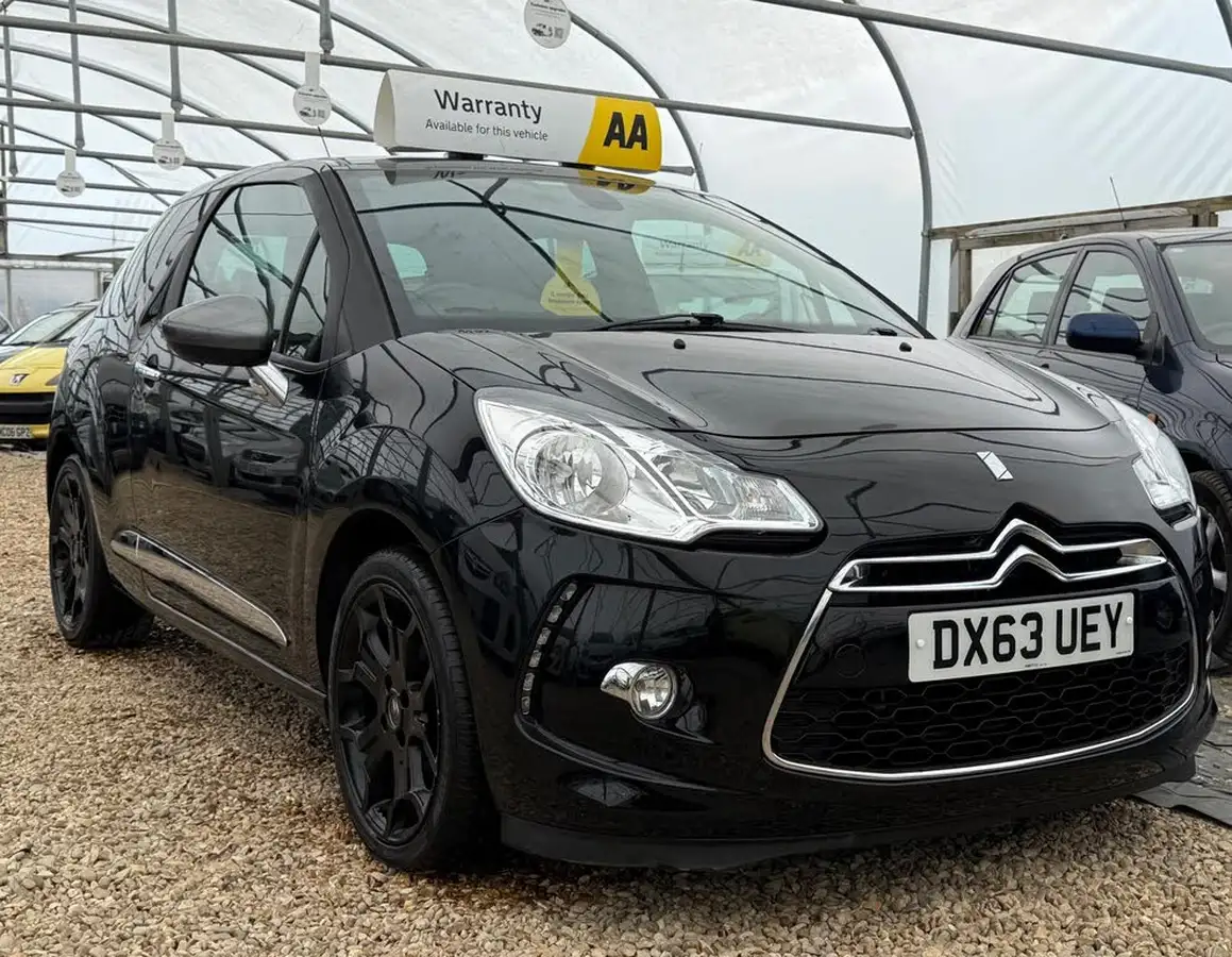 2013-citroen-ds3-16-dstyle-plus-vti-big-0