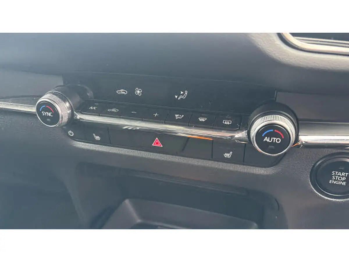 2025-mazda-cx-30-25-e-skyactiv-g-centre-line-big-25