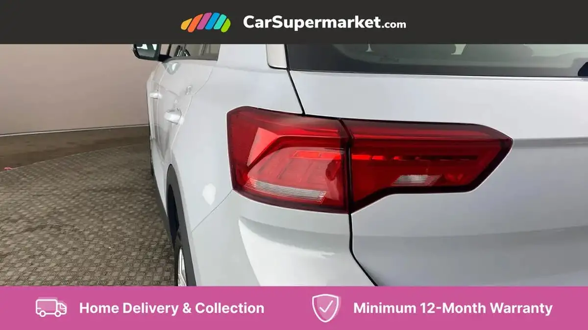 2019-volkswagen-t-roc-15-tsi-se-big-27