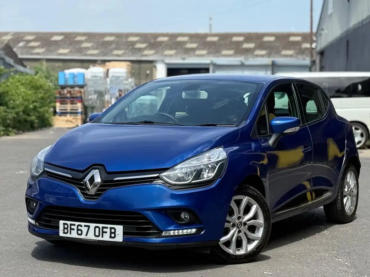 2017-renault-clio-12-dynamique-nav-big-8