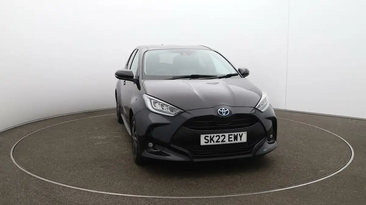 2022-toyota-yaris-15-vvt-i-design-big-19