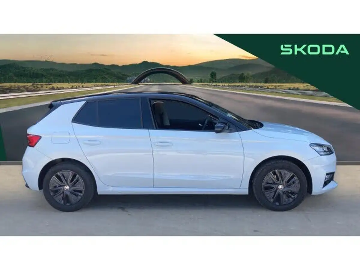 2024-skoda-fabia-15-tsi-colour-edition-big-3