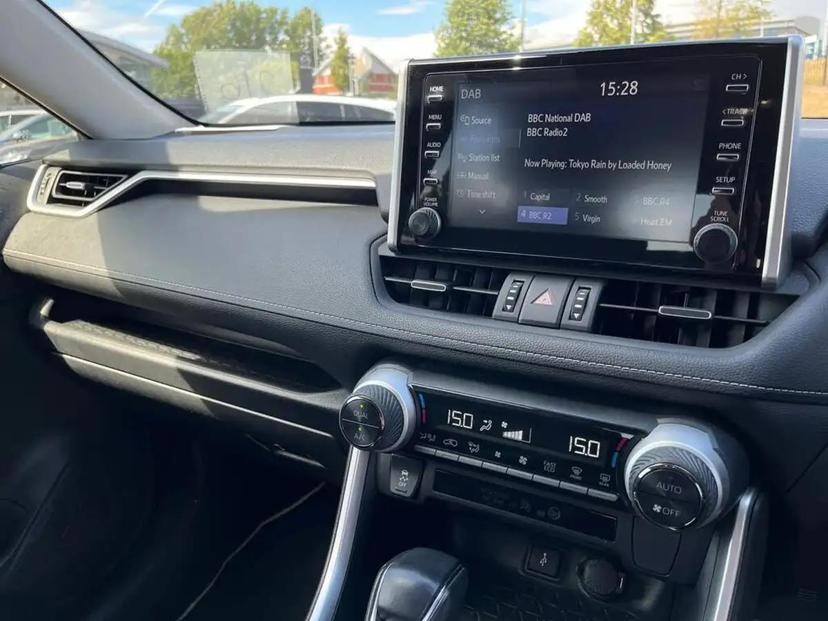 2022-toyota-rav4-25-vvt-i-design-219bhp-big-40