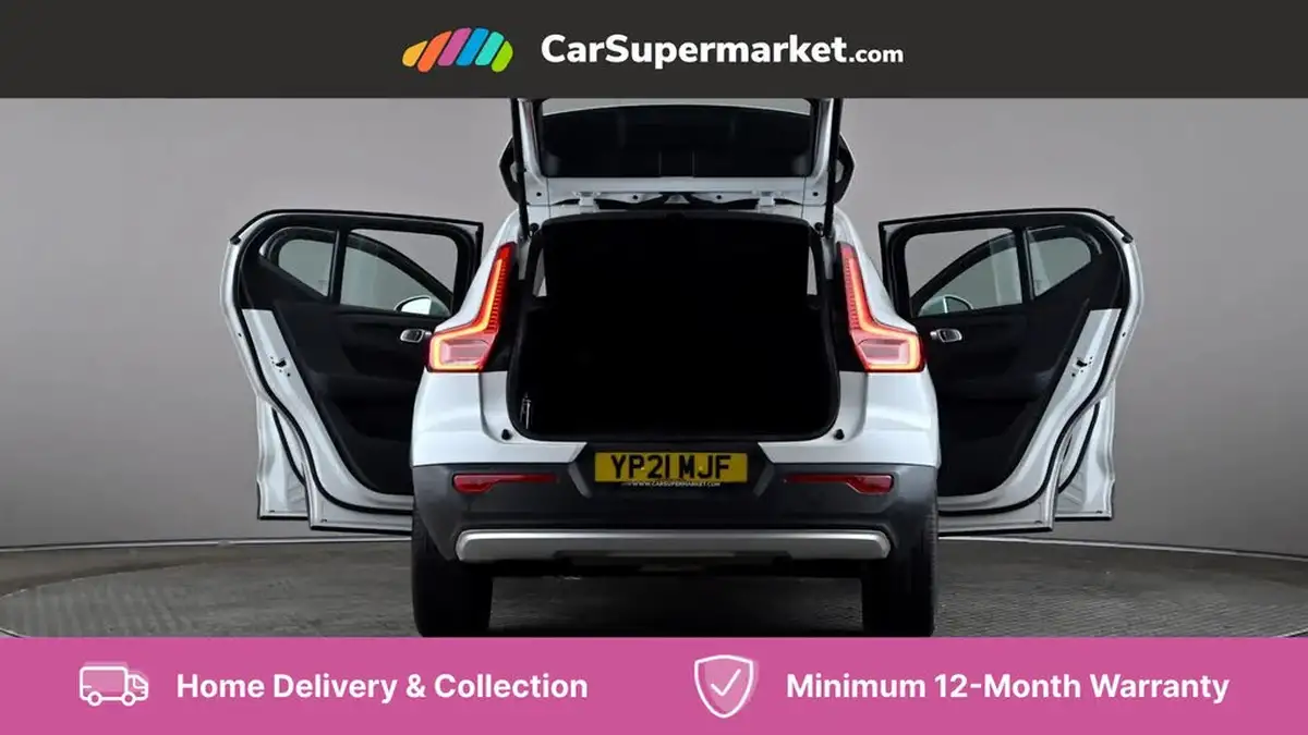 2021-volvo-xc40-15-t3-inscription-161bhp-big-10