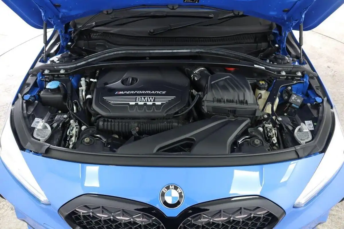 2020-bmw-1-series-20-m135i-xdrive-big-27