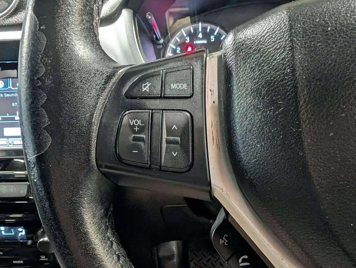 2018-suzuki-vitara-16-sz-t-auto-big-35