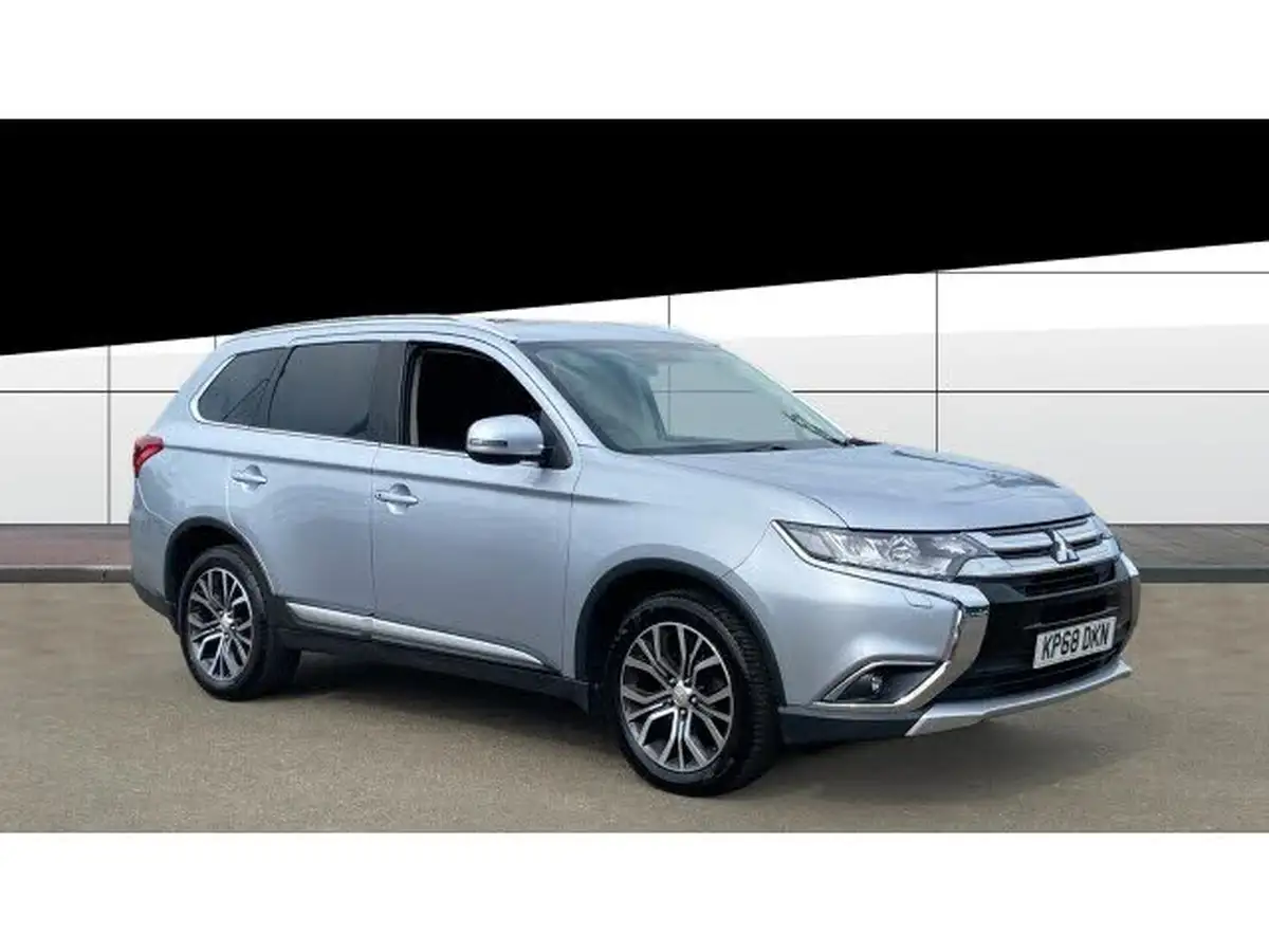 2018-mitsubishi-outlander-22di-d-4-leather-big-0