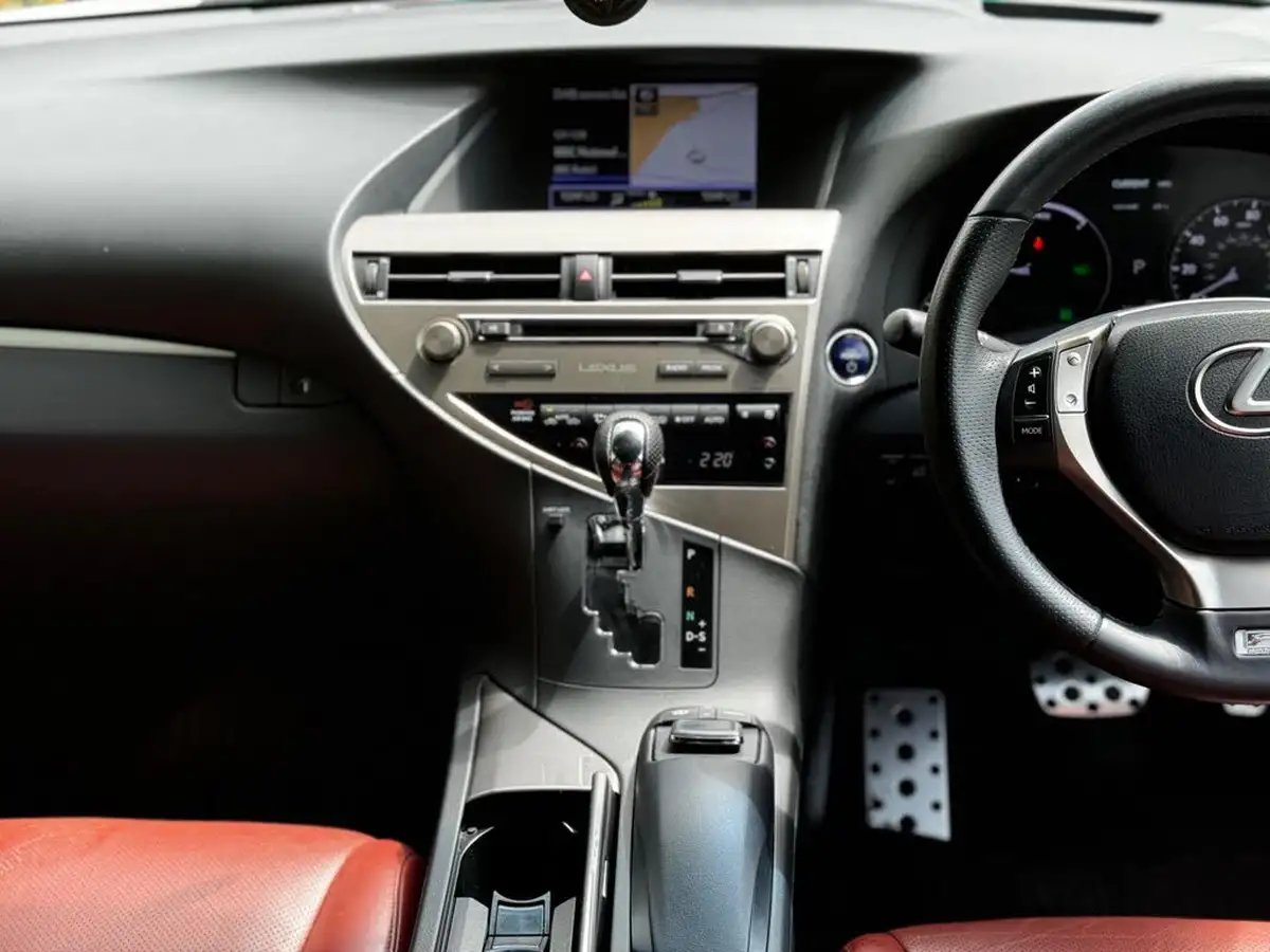 2015-lexus-rx-450h-35-f-sport-299bhp-cvt-big-10