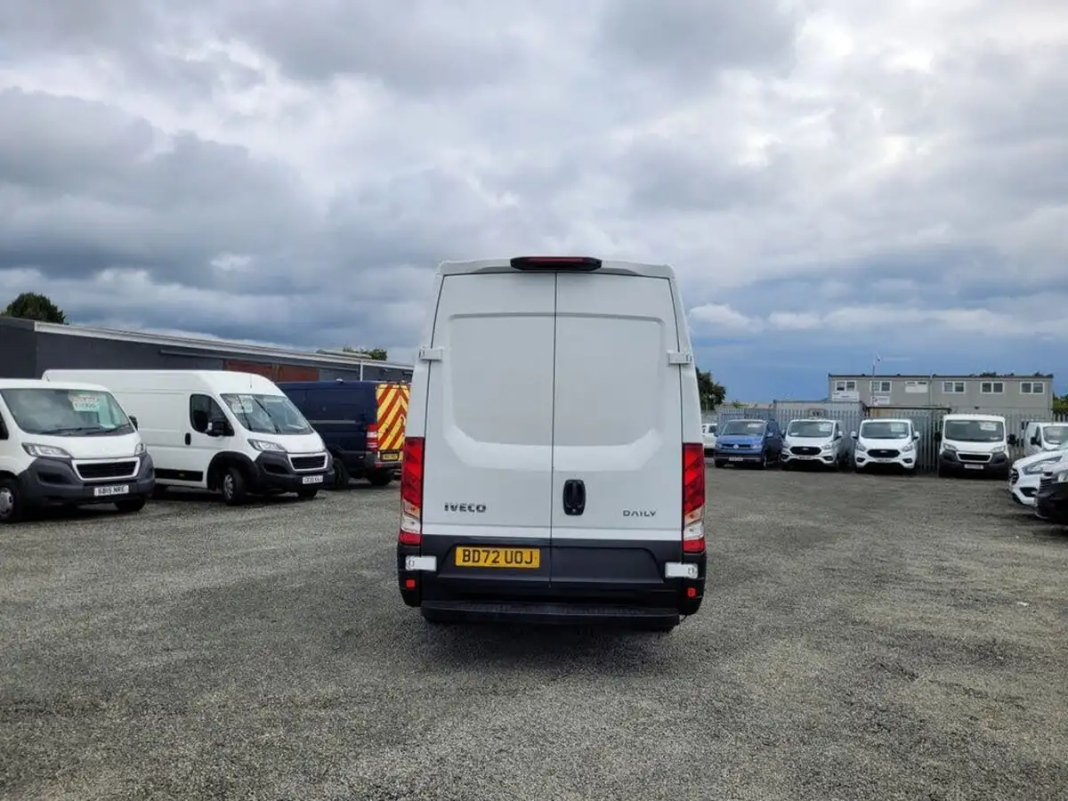 2023-iveco-daily-s-class-23td-35s14v-business-3520mm-h2-136pseu6dt-big-6