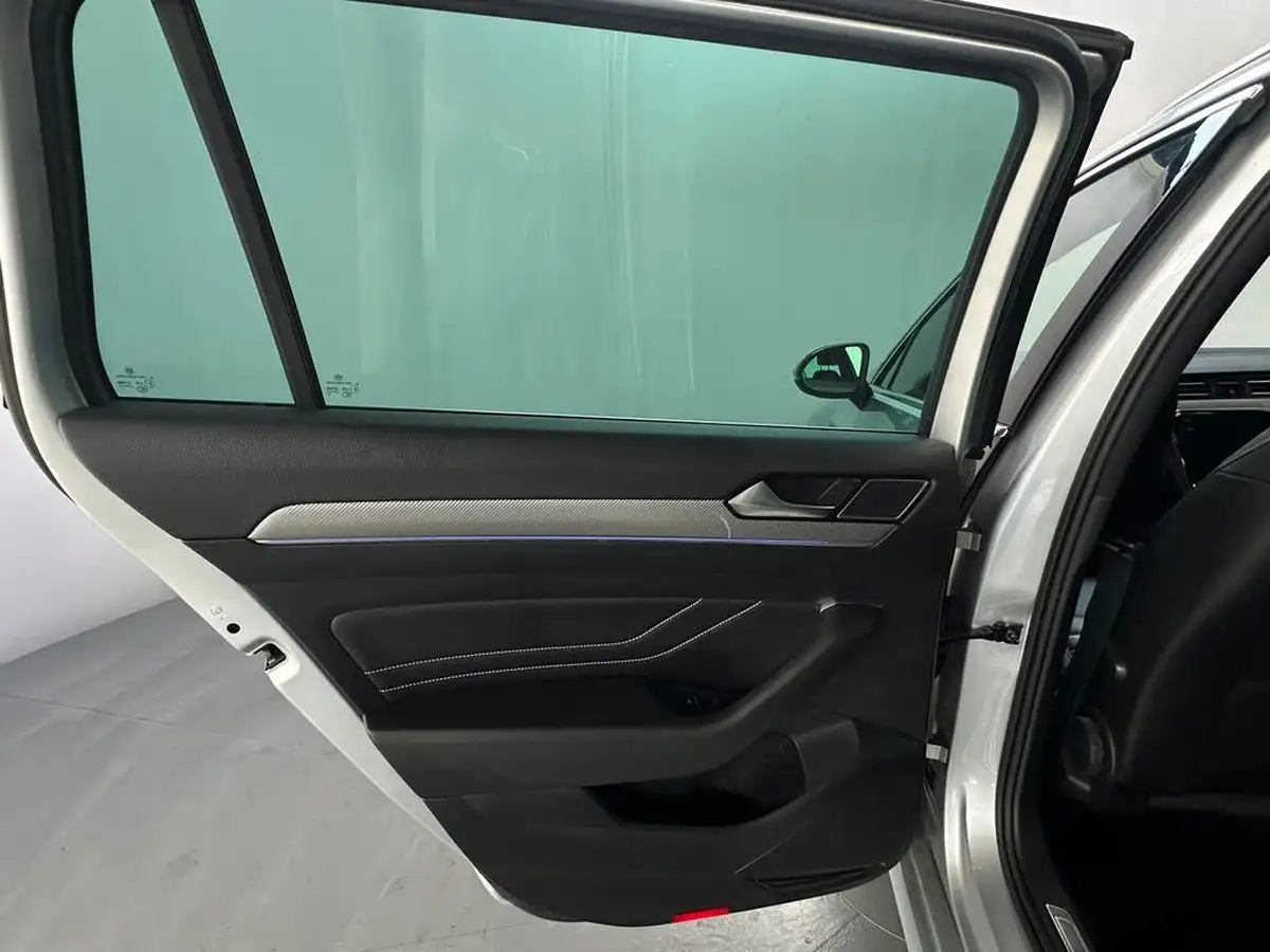 2019-volkswagen-passat-20tdi-r-line-190ps-scr-estate-5d-dsg-big-35