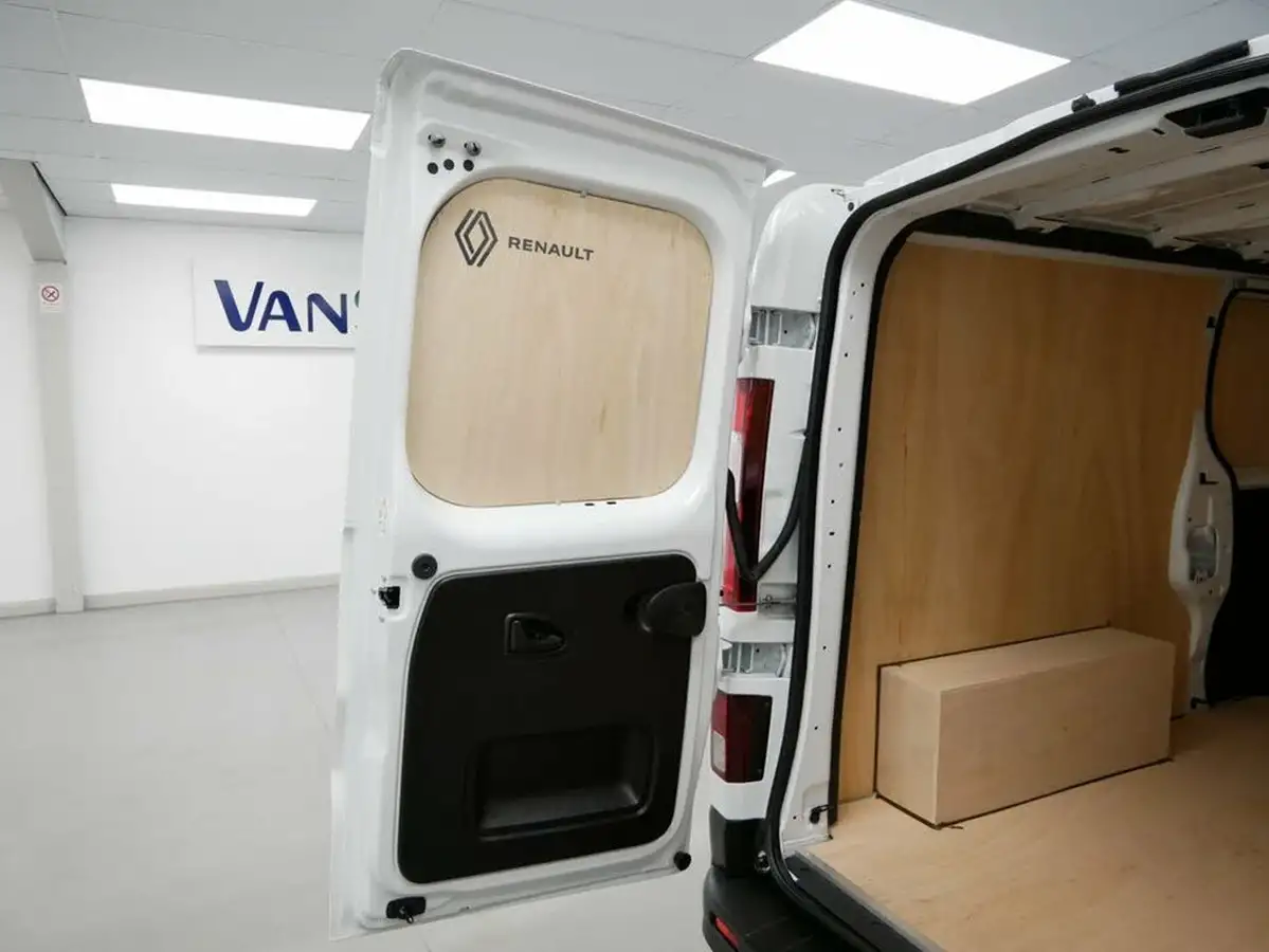 2024-renault-trafic-20dci-ll30-150-advance-big-29