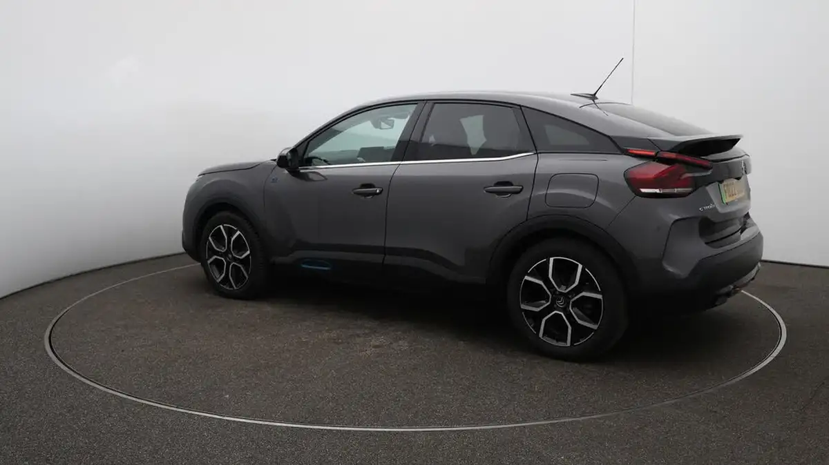 2022-citroen-c4-e-shine-plus-big-37