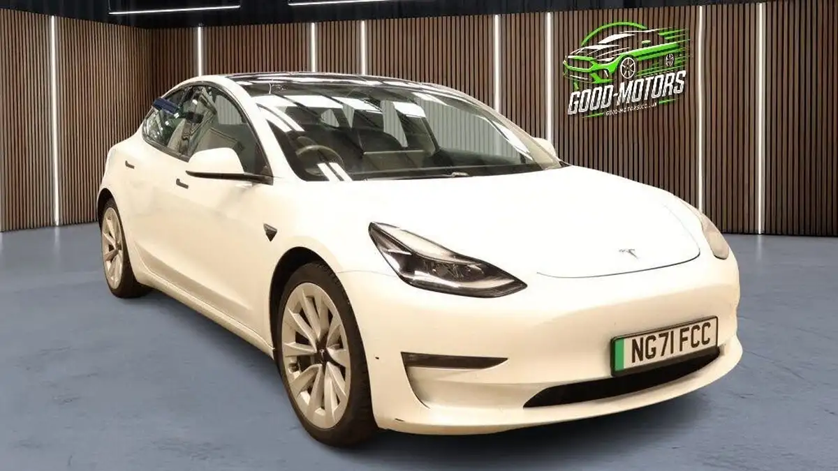2021-tesla-model-3-e-long-range-awd-big-2