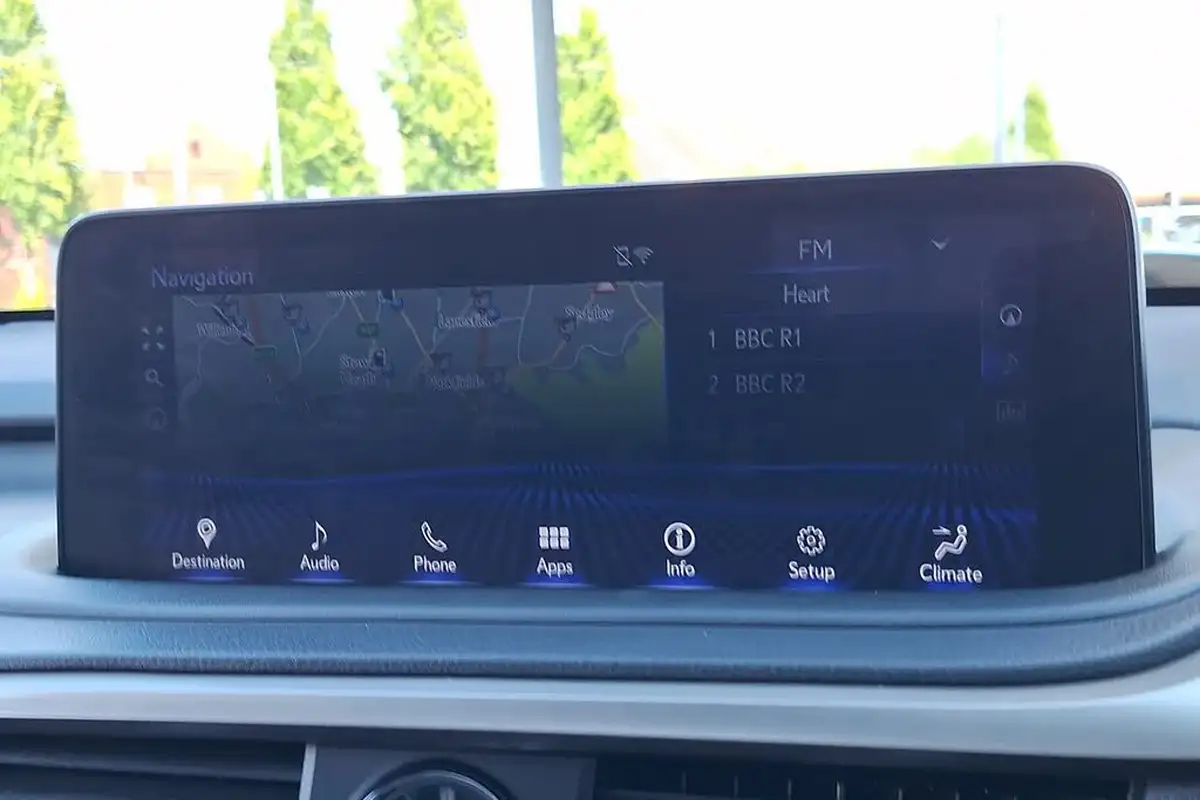 2022-lexus-rx-450h-35-rx-big-13