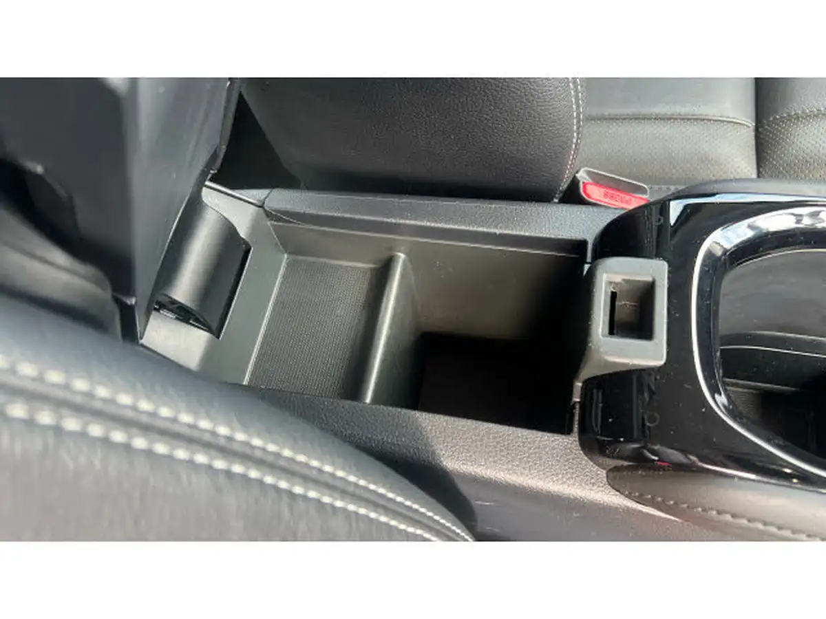 2018-honda-hr-v-15-i-vtec-se-cvt-big-30