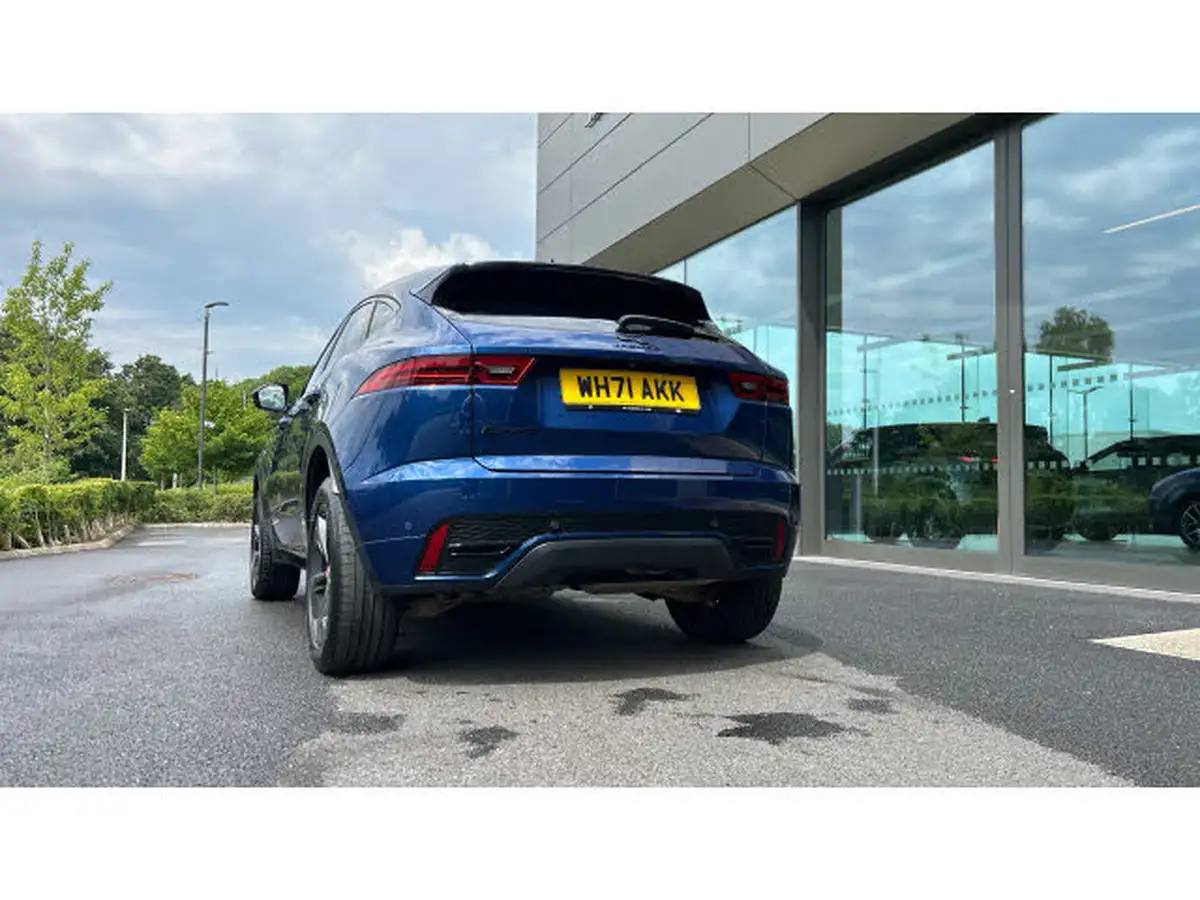 2021-jaguar-e-pace-20-d200-r-dynamic-black-big-42