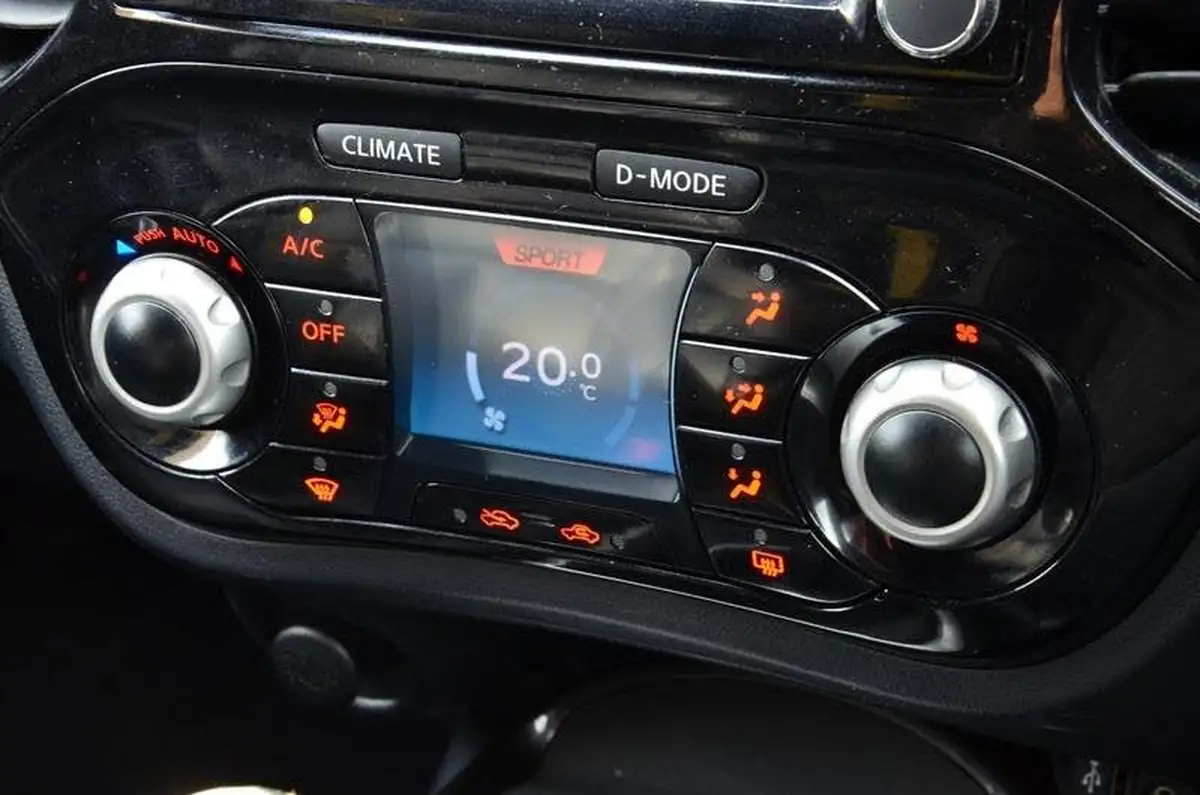 2015-nissan-juke-12-tekna-big-32
