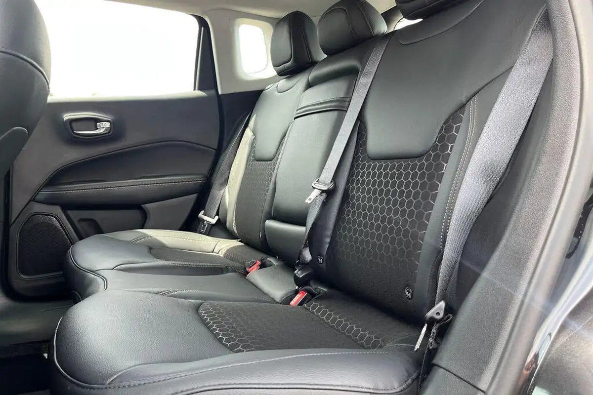 2021-jeep-compass-14-multiair-ii-longitude-168bhp-4x4-auto-big-18