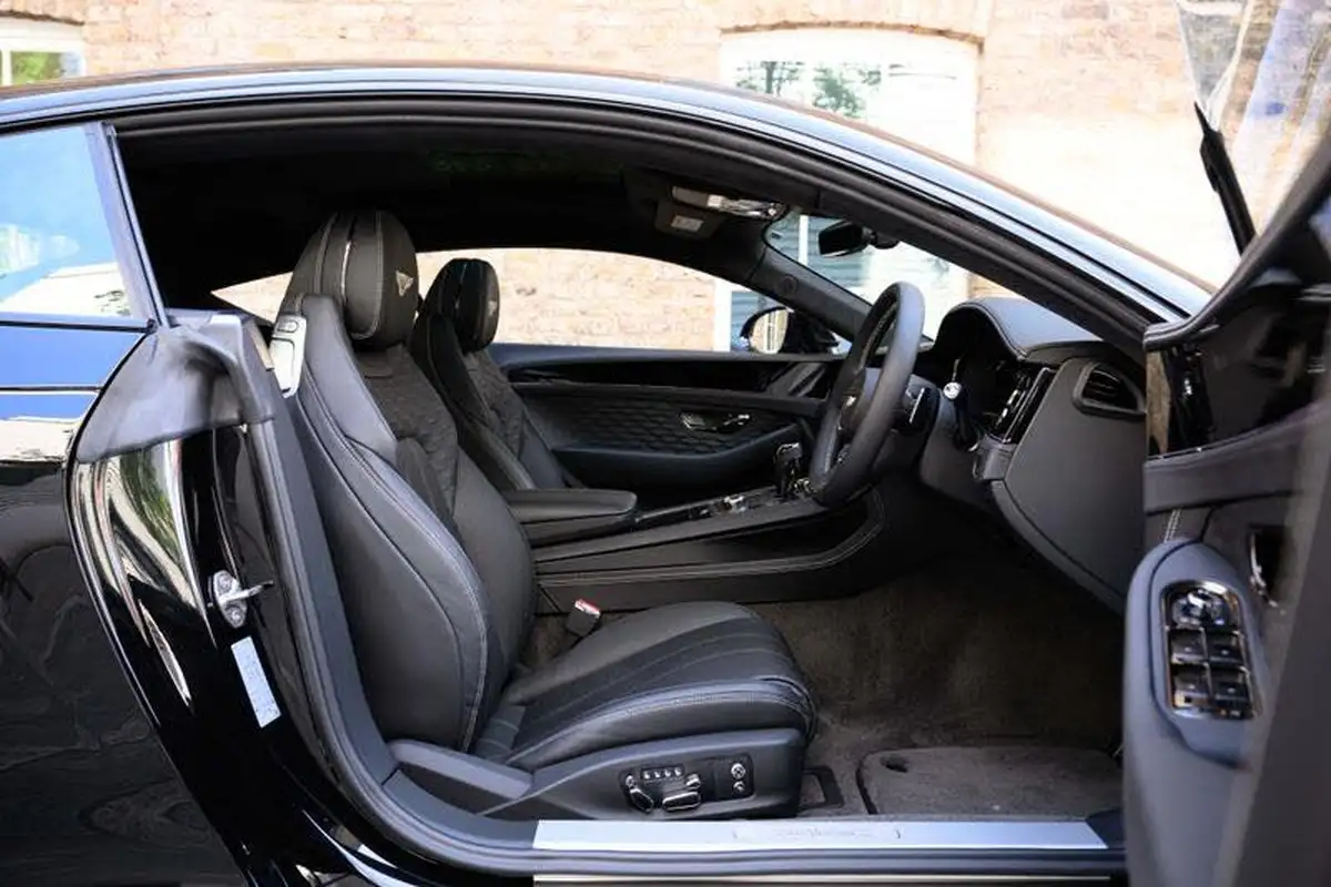 2024-bentley-continental-big-48