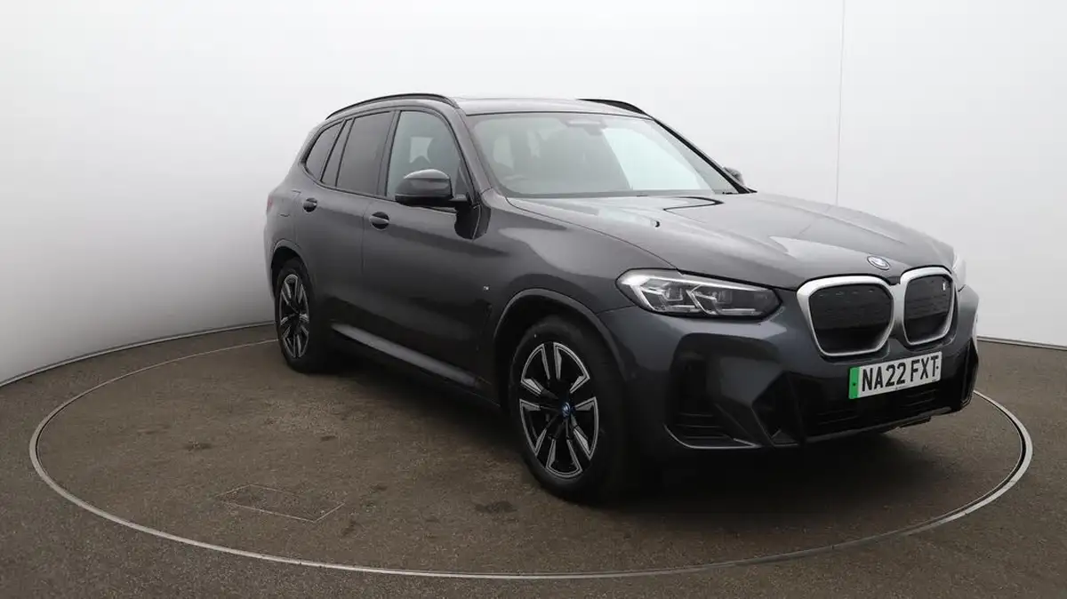 2022-bmw-ix3-e-m-sport-big-47