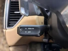 2016-porsche-macan-20-small-47