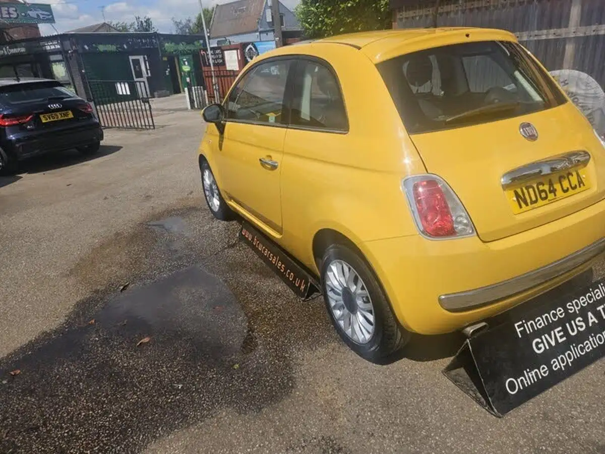 2015-fiat-500-12-lounge-ss-big-8