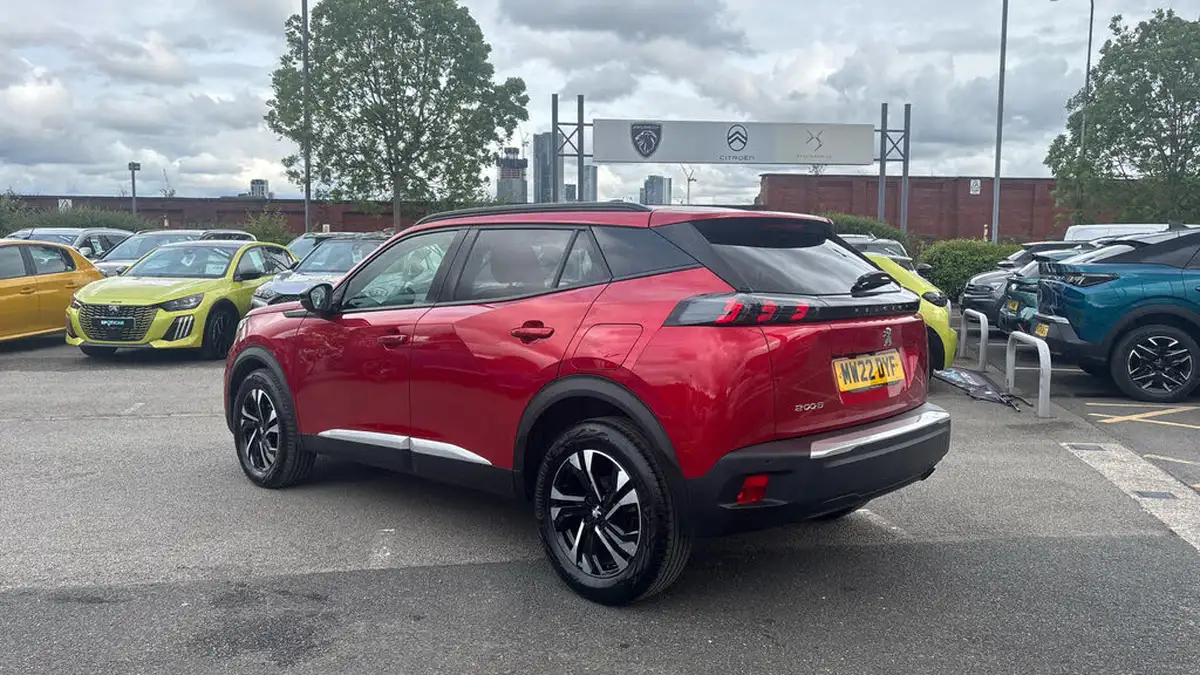 2022-peugeot-2008-suv-12-puretech-allure-premium-100bhp-big-4
