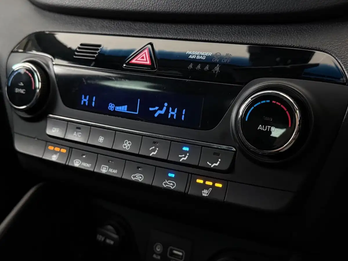 2018-hyundai-tucson-16-t-gdi-go-se-dct-big-40