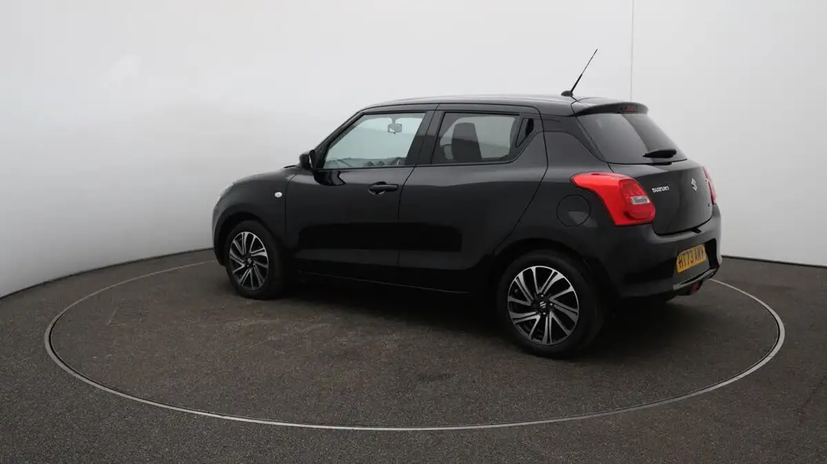 2024-suzuki-swift-12-dualjet-sz-l-big-35