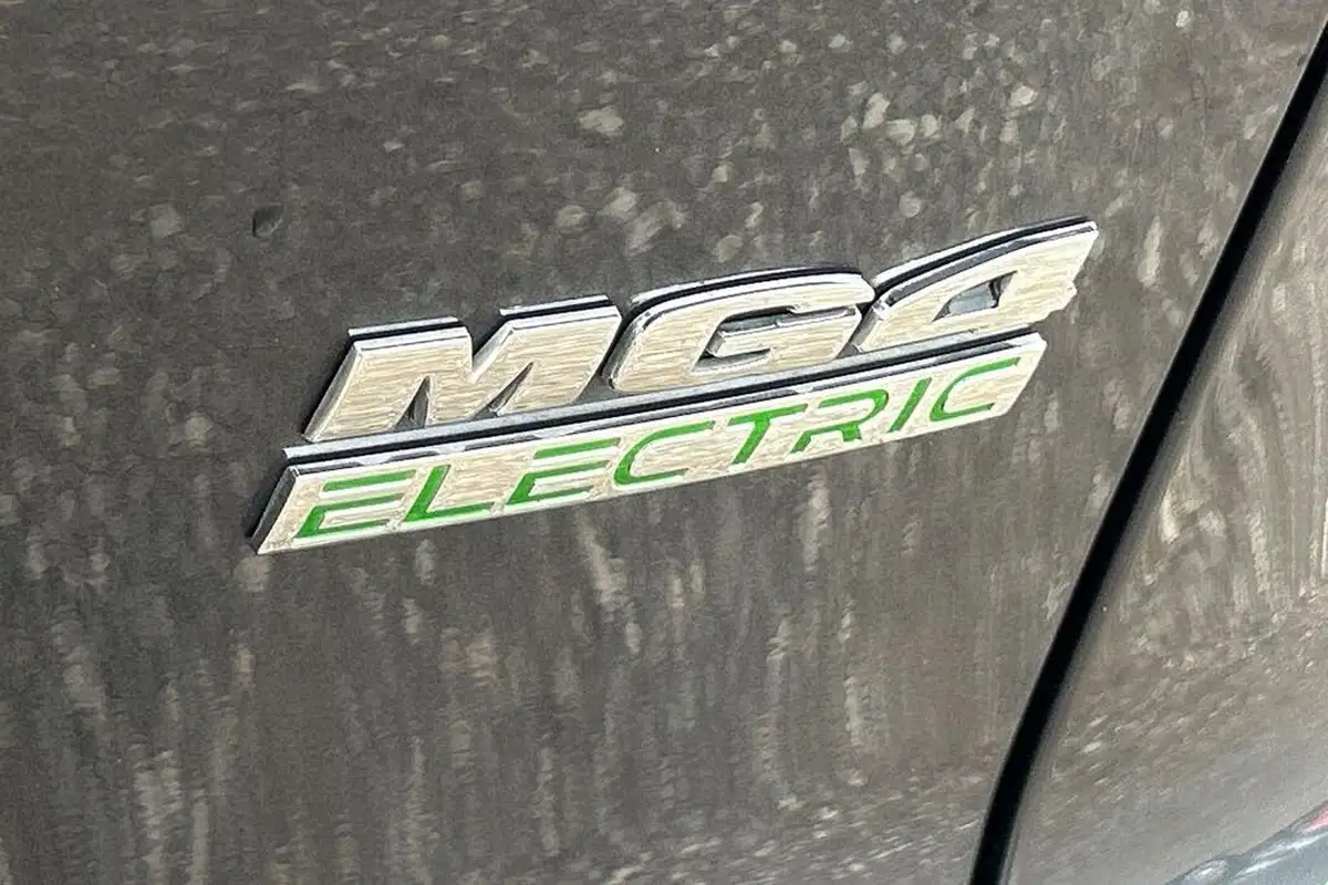 2023-mg-mg4-e-xpower-ev-big-25