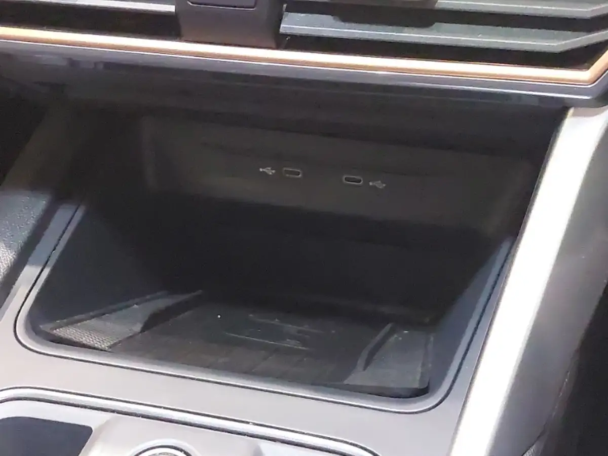 2022-cupra-leon-nf-14-e-hybrid-vz2-estate-big-14