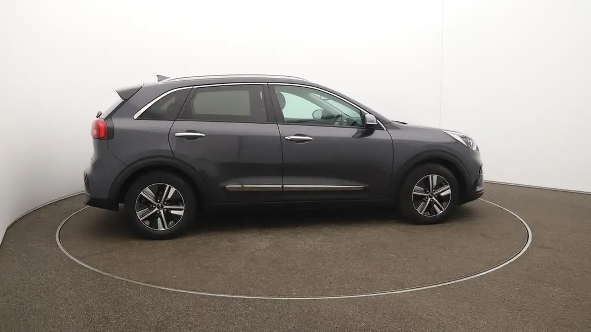 2020-kia-niro-16-gdi-phev-3-big-49